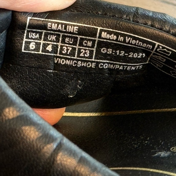 Women’s VIONIC Emaline black leather slide heeled sandals- Size 6 - Picture 9 of 9